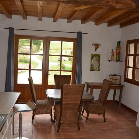 Villa Gites Chambre d hôtes avec piscine Dordogne 2-4-6-8-10 personnes Bussière-Badil Extérieur photo