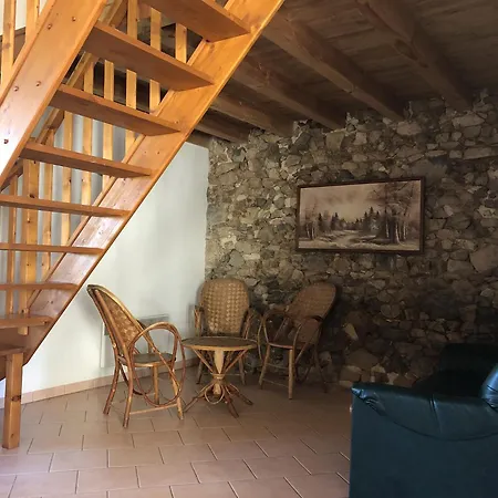Villa Gites Chambre d hôtes avec piscine Dordogne 2-4-6-8-10 personnes Bussière-Badil Extérieur photo