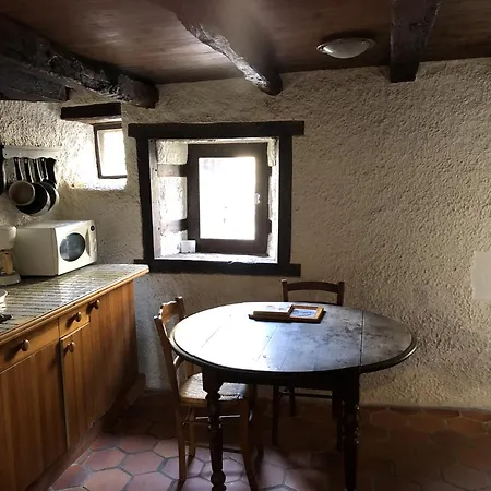 Villa Gites Chambre d hôtes avec piscine Dordogne 2-4-6-8-10 personnes Bussière-Badil Extérieur photo