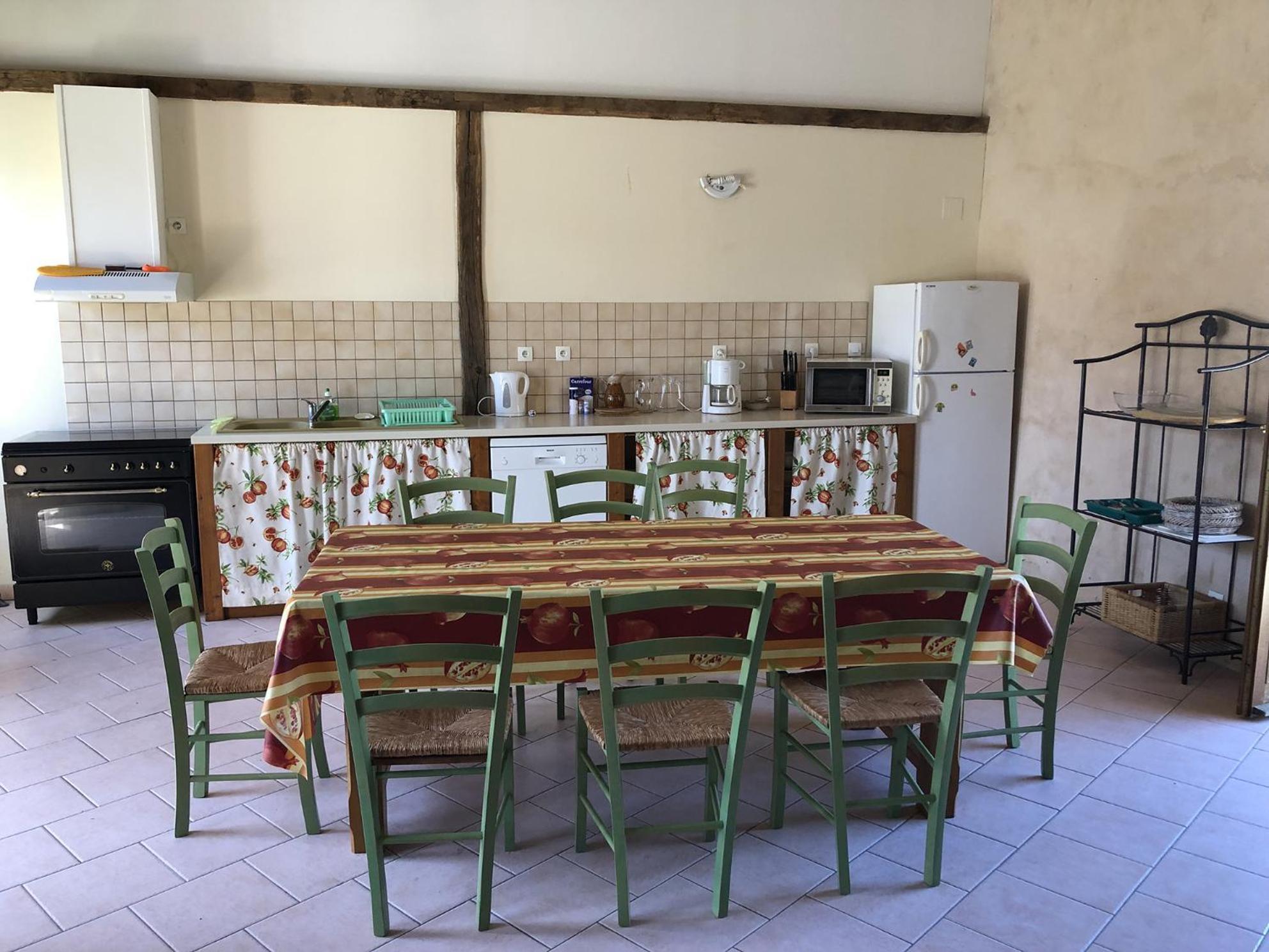 D Hôtes Avec Piscine Dordogne 2-4-6-8-10 Personnes
