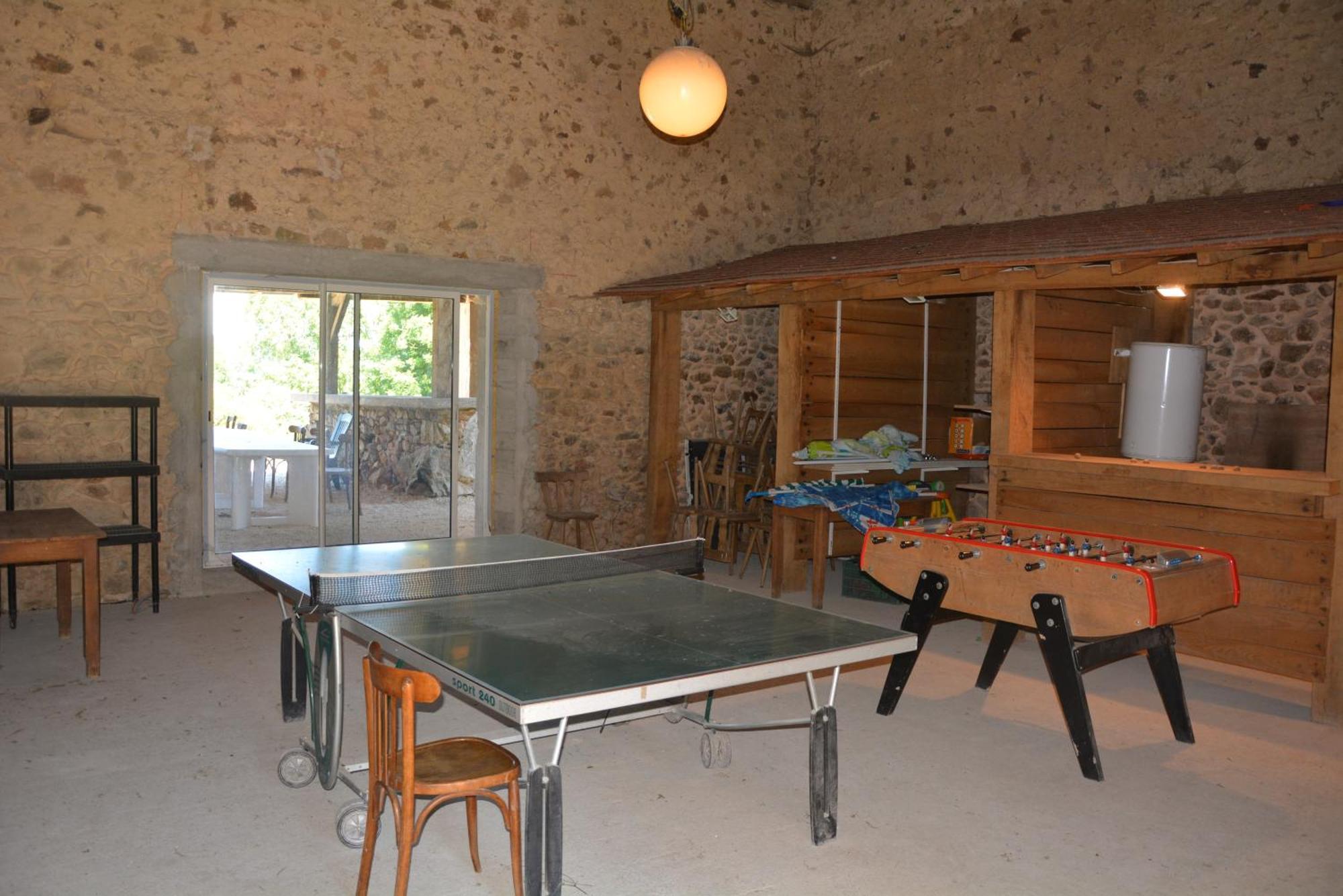 Hébergement de vacances D Hôtes Avec Piscine Dordogne 2-4-6-8-10 Personnes Bussière-Badil